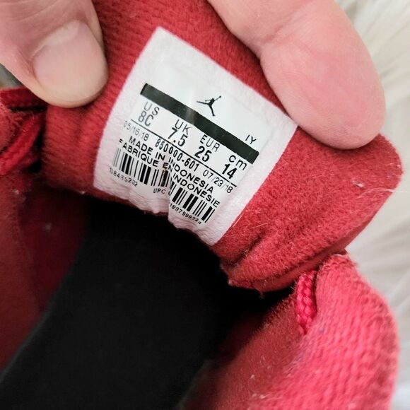 Jordan baby JORDAN XII 12 RETRO “CHICAGO BULLS” TORO-RED/BLACK TODDLERS … - Picture 4 of 6